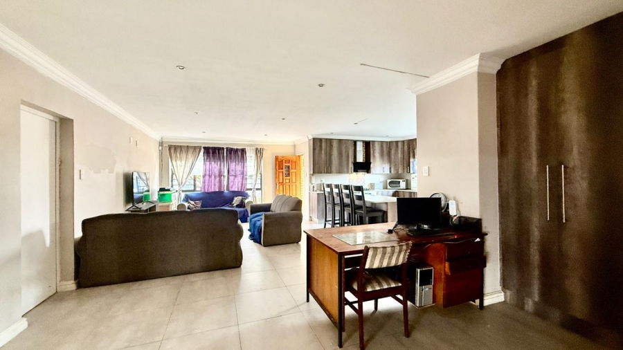 2 Bedroom Property for Sale in Parsonsvlei Eastern Cape